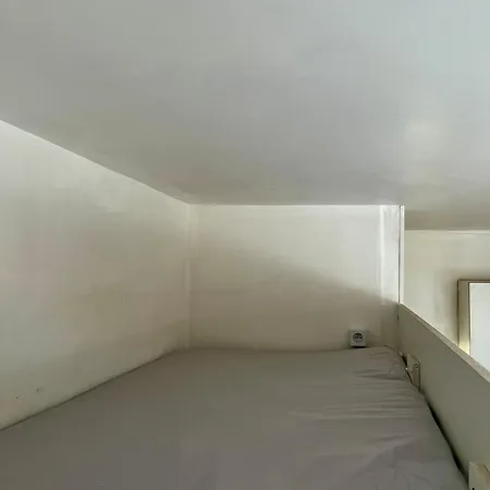 Appartement In 10th Paris